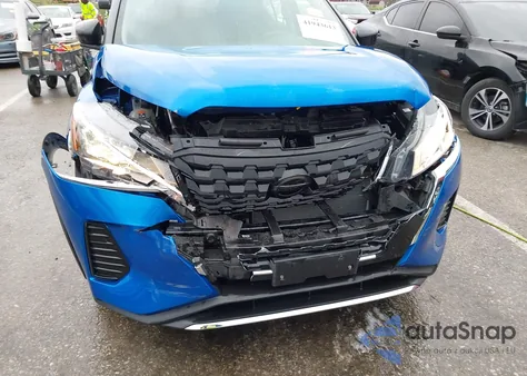 2021 Nissan Kicks Sv z USA, uszkodzony, nr VIN 3N1CP5CV6ML536864